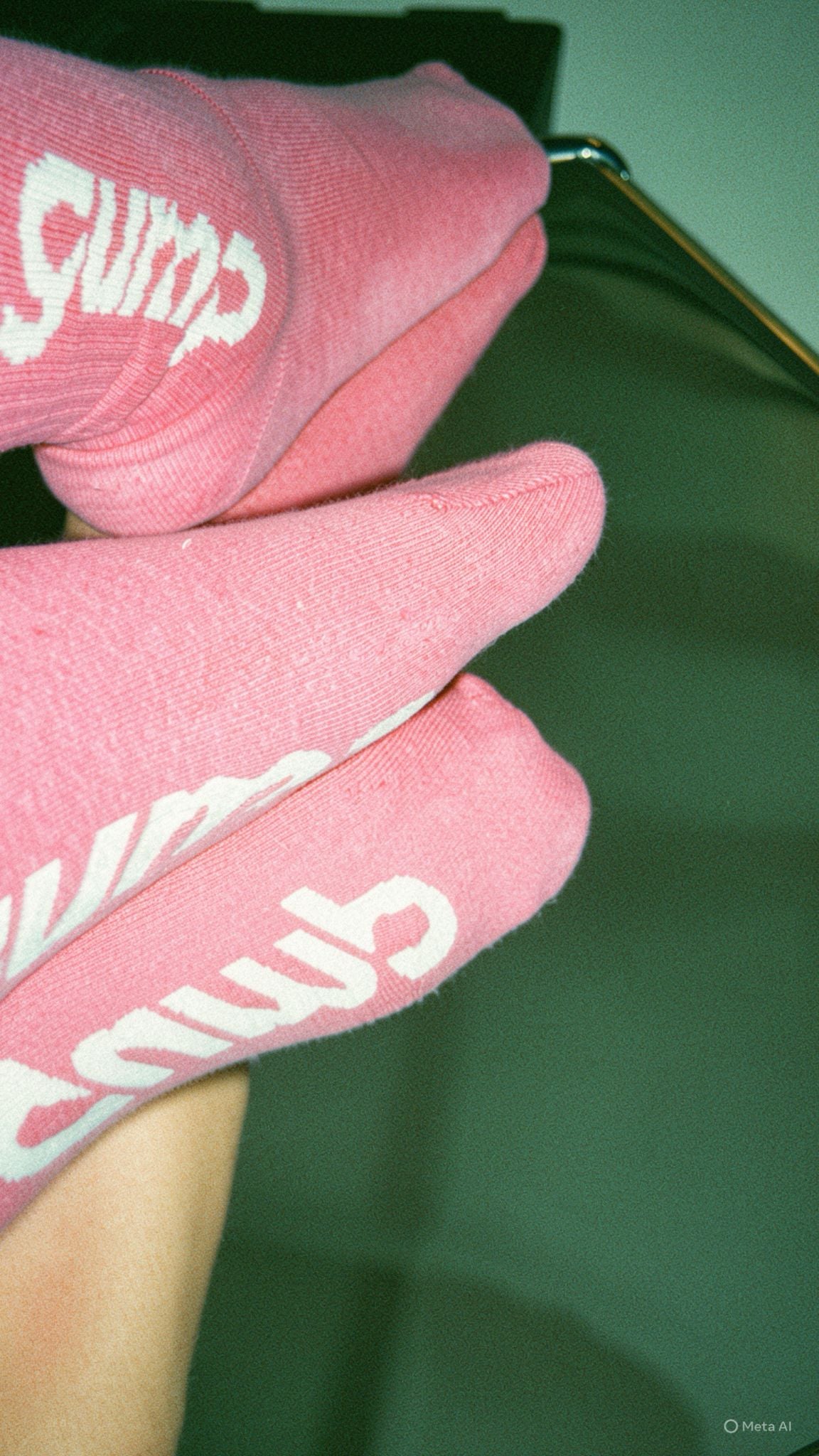 14:00:00 - Pink Pong